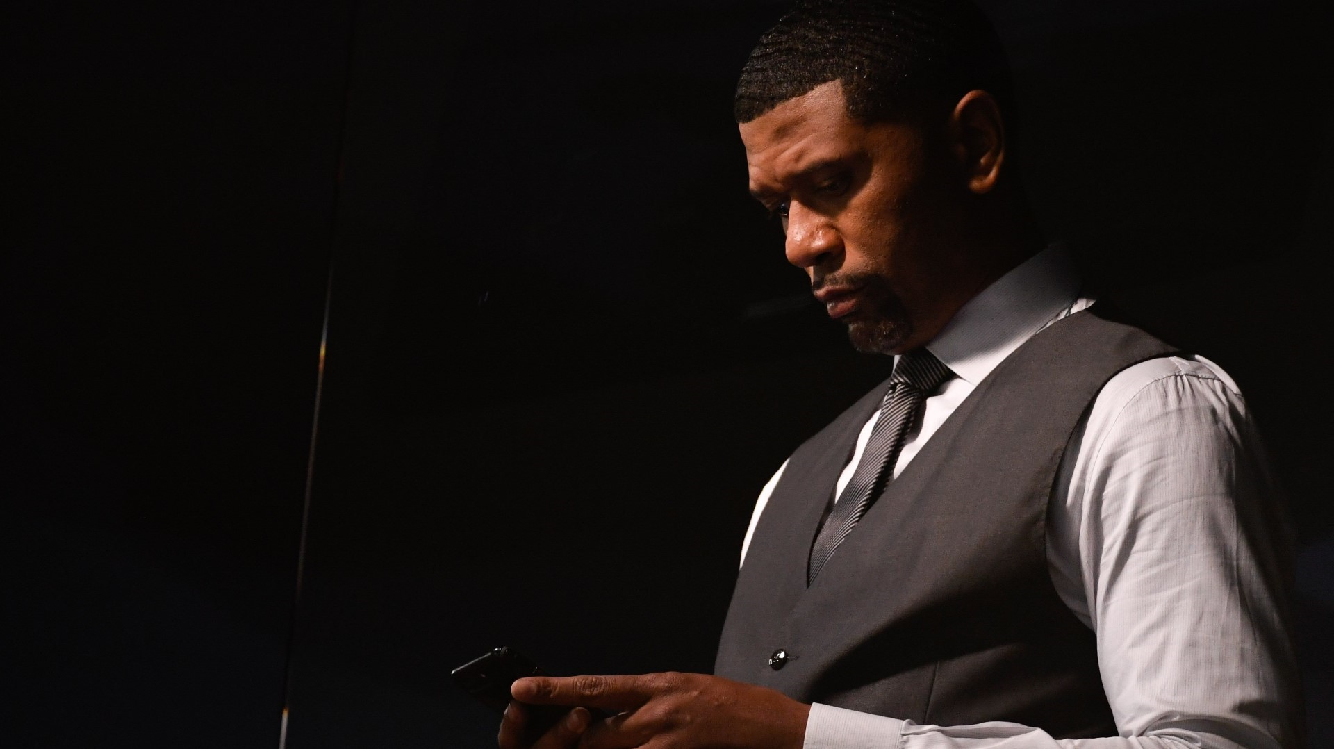 Twitter Roasts ESPN Analyst Jalen Rose During NBA Draft | 13newsnow.com